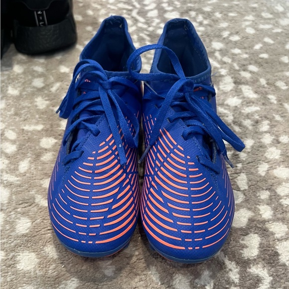 Adidas Cleats - Picture 2 of 6